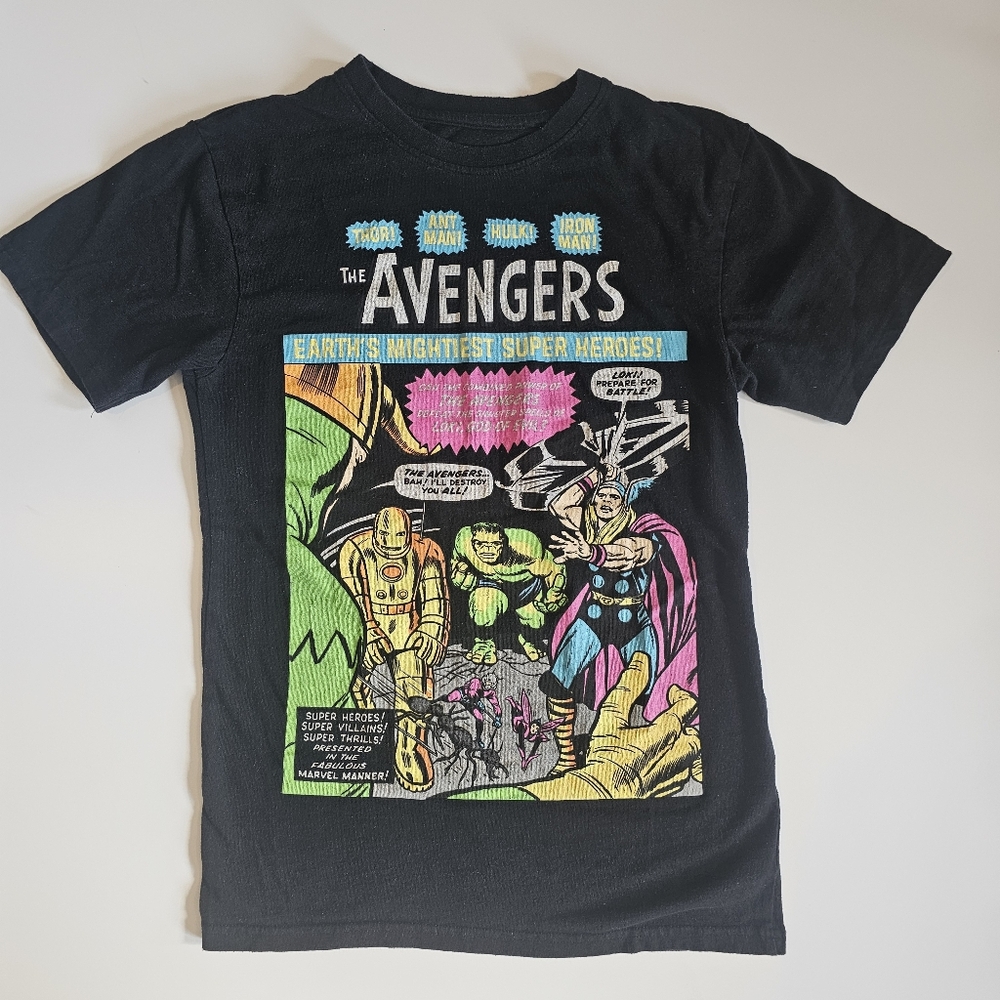 Marvel Avengers T-Shirt Black Adult Small -Thor Hulk Ant man Iron man